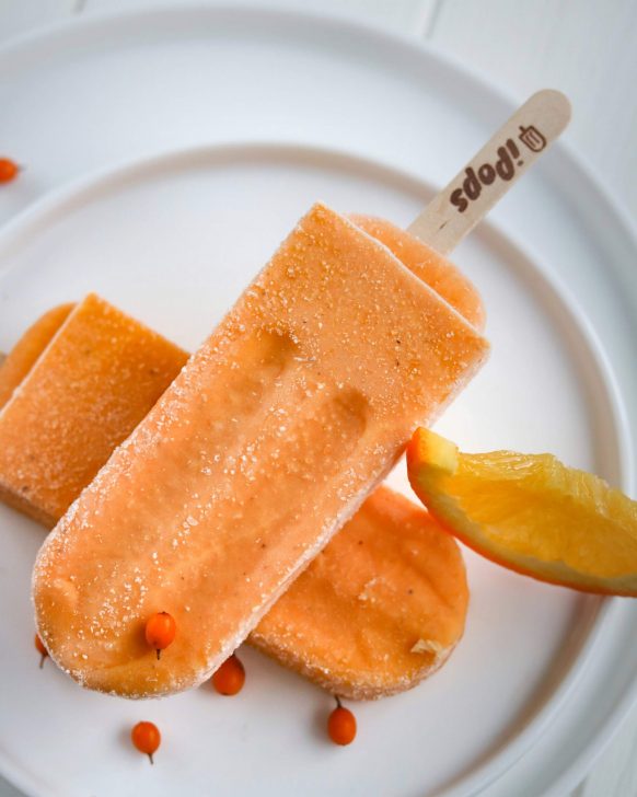 Orange with mango ice cream
